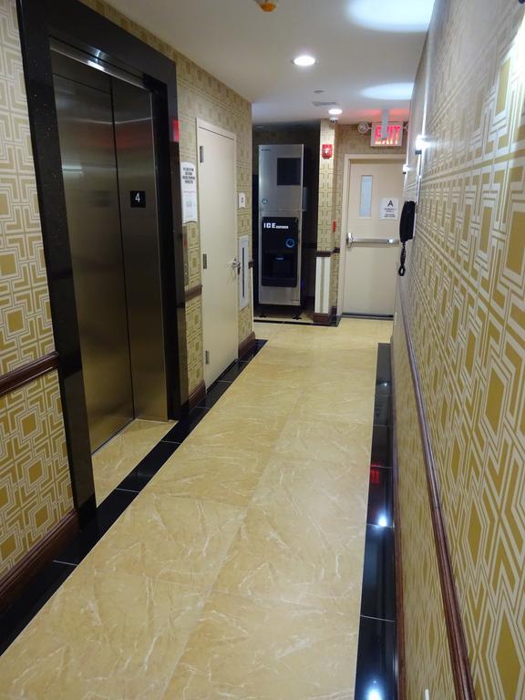 Pitkin Hotel Нью-Йорк Экстерьер фото